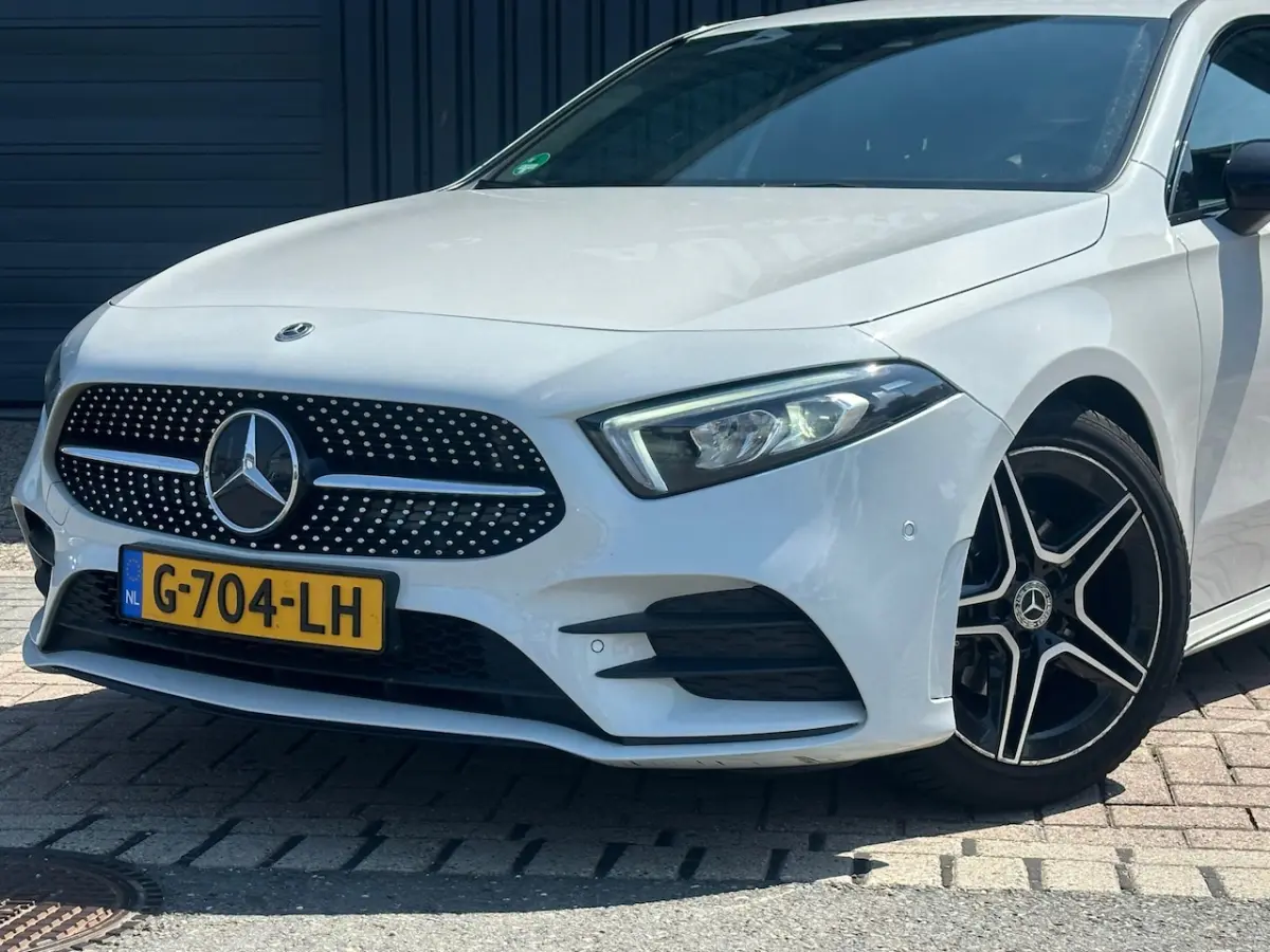 200 Business | AMG Line | Camera|