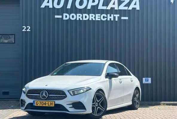 200 Business | AMG Line | Camera|