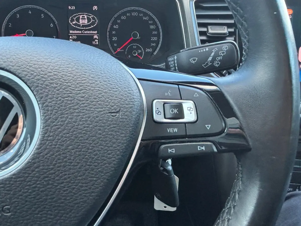 1.0 TSI Style Business TREKHAAK| ACC|CARPLAY|