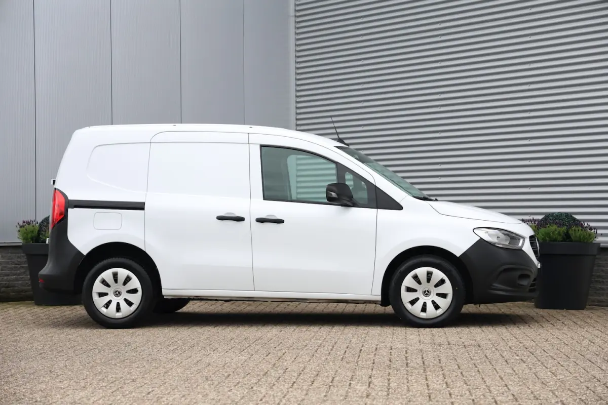 110 L1 Benzine Stoelvw|Camera|4S band|Dealerondh