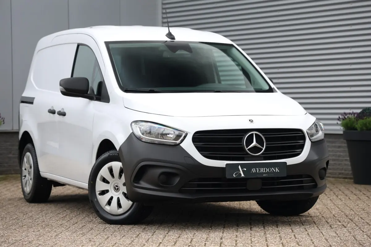 110 L1 Benzine Stoelvw|Camera|4S band|Dealerondh