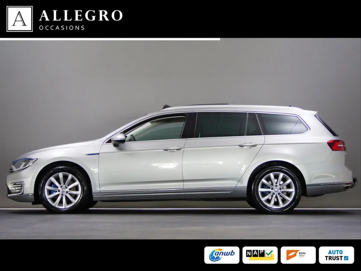 1.4 TSI GTE Connected Series Plus (APPLE CARPLAY/ANDROID AUTO, PANO, ADAPTIVE CRUISE, STOE