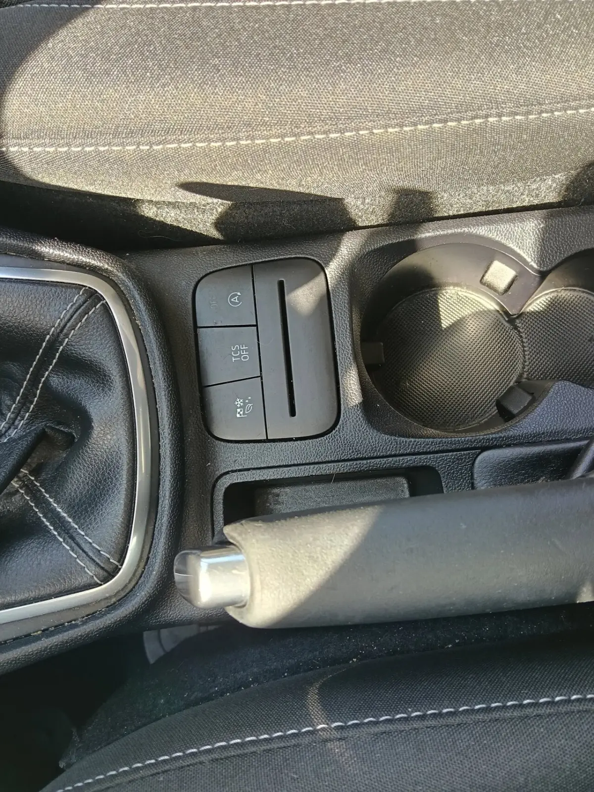 1.0 EcoBoost Hybrid Titanium
