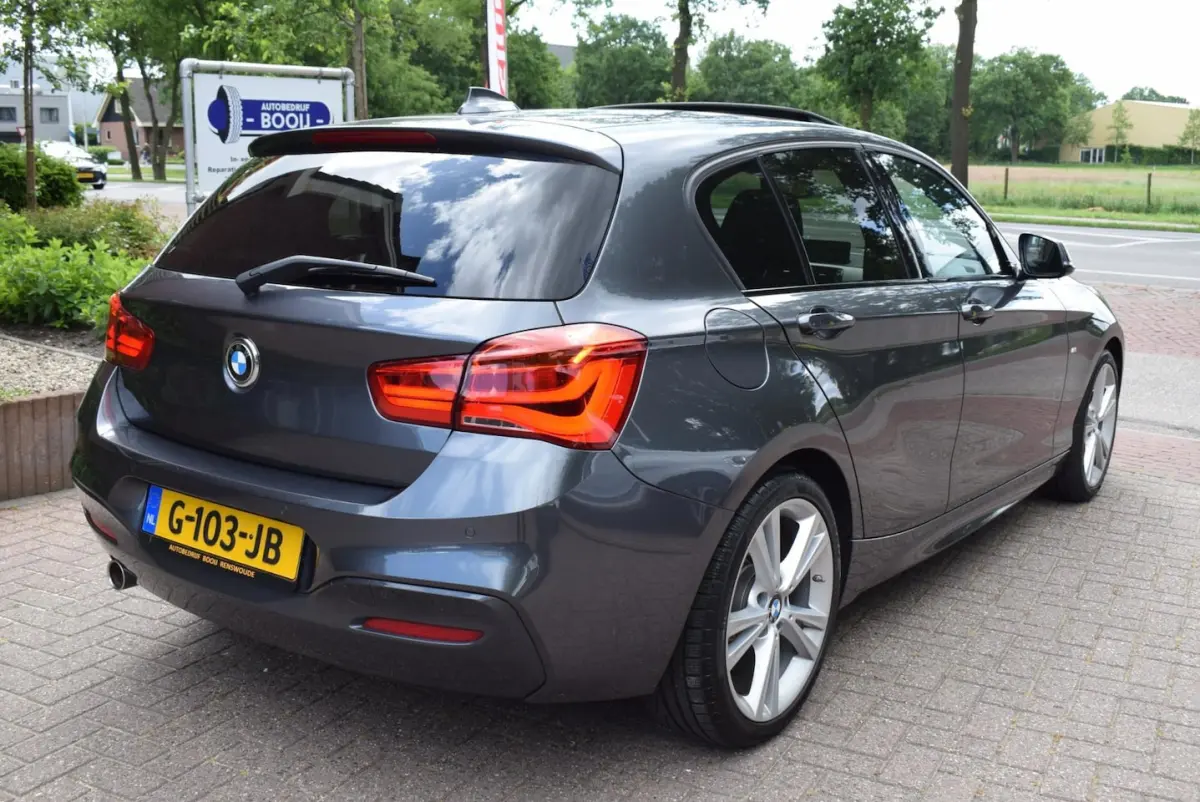 M Sport-pakket 118i Edition/5DRS/AUTOM/DAK/CRUISE/NAVI/XENON/NL-AUTO/PDC V+A/AIRCO-ECC/LMW