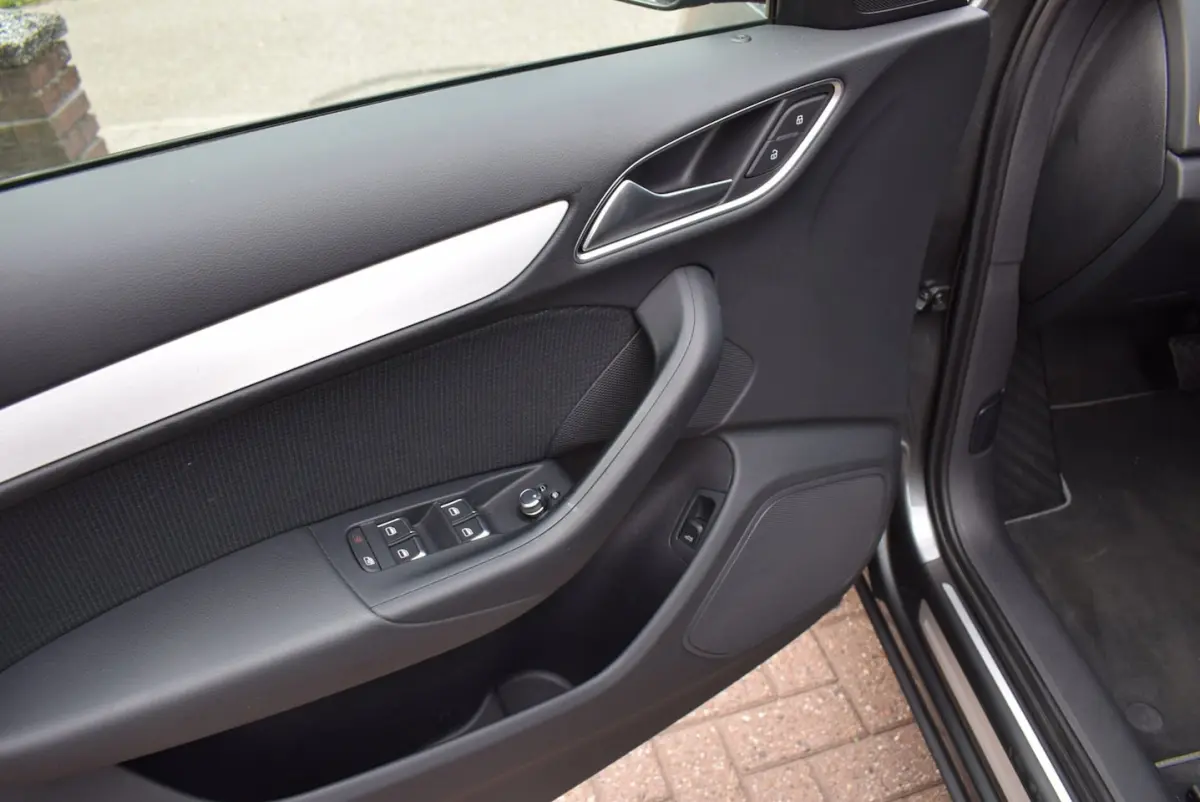 1.4 TFSI S-LINE AUTOMAAT/NAVI/AIRCO/CRUISE/NL-AUTO/TREKH/CAMERA/XENON/BLUETOOTH/PDC/LMW 20