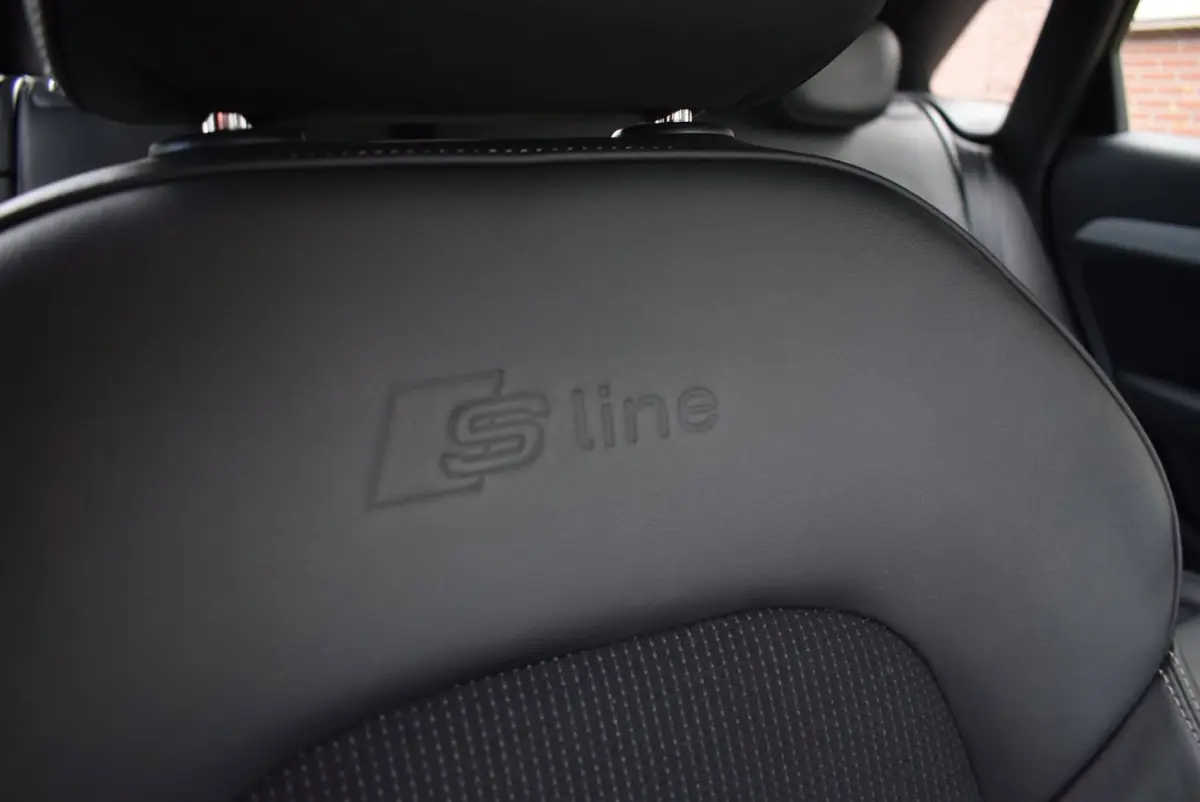 1.4 TFSI S-LINE AUTOMAAT/NAVI/AIRCO/CRUISE/NL-AUTO/TREKH/CAMERA/XENON/BLUETOOTH/PDC/LMW 20