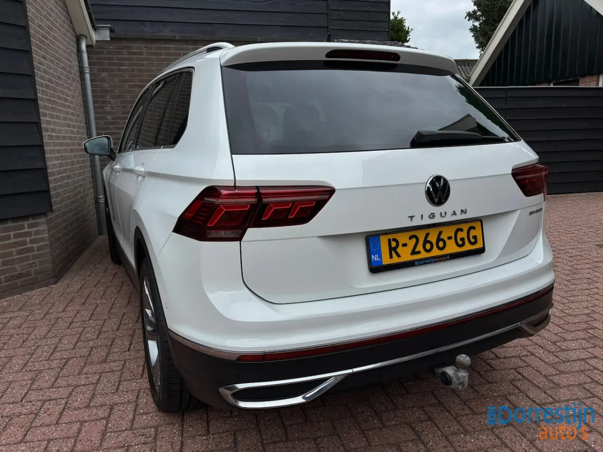 1.4 TSI eHybrid Business+ | ACC | Camera | IQ.Light | CarPlay | Trekhaak