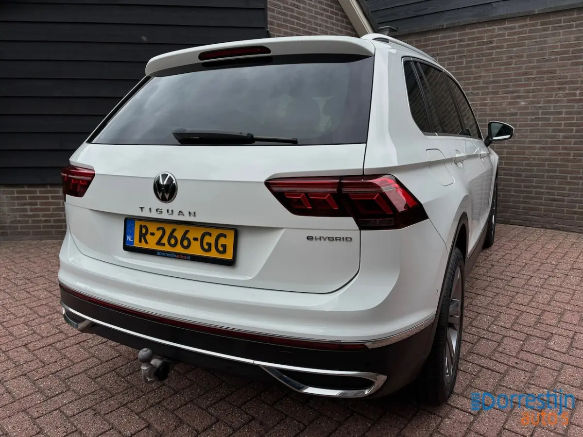 1.4 TSI eHybrid Business+ | ACC | Camera | IQ.Light | CarPlay | Trekhaak
