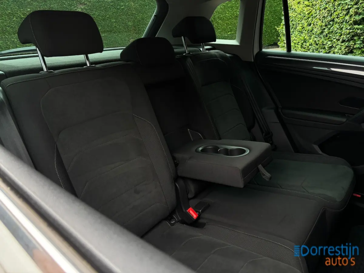 1.4 TSI eHybrid Business+ | ACC | Camera | IQ.Light | CarPlay | Trekhaak