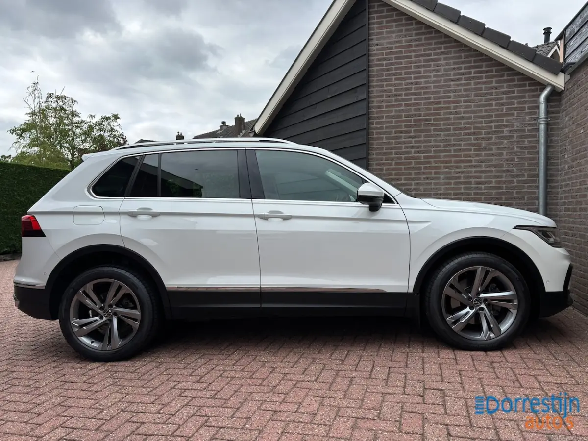 1.4 TSI eHybrid Business+ | ACC | Camera | IQ.Light | CarPlay | Trekhaak