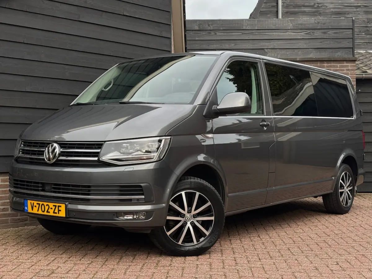 2.0 TDI L2H1 DC Highline | 150pk | Automaat | ACC | CarPlay | Led | PDC