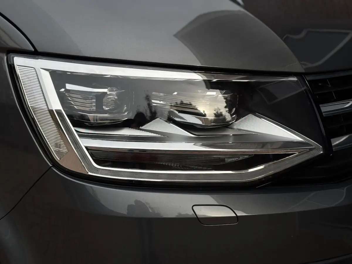 2.0 TDI L2H1 DC Highline | 150pk | Automaat | ACC | CarPlay | Led | PDC