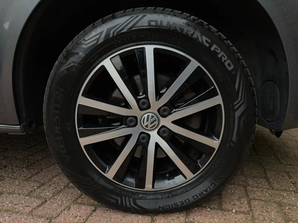 2.0 TDI L2H1 DC Highline | 150pk | Automaat | ACC | CarPlay | Led | PDC