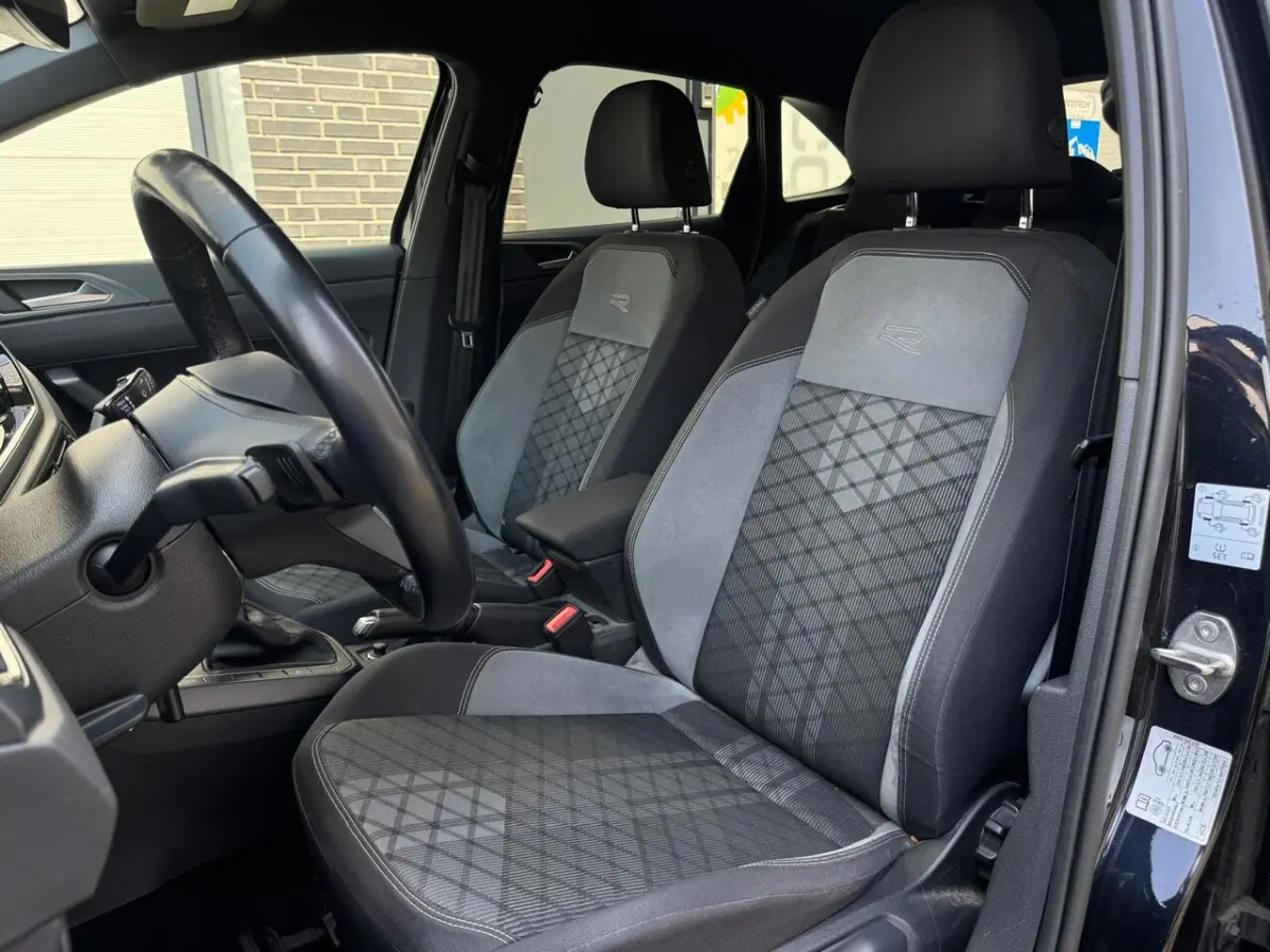 1.5 TSI R-Line Business [IQ Light | Carplay | ACC | Navi | Dealer OH]