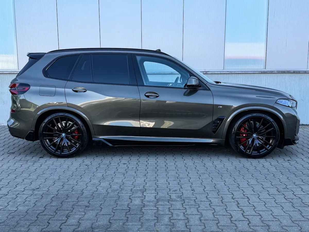 XDrive50e 490Pk M-sport Perfomance Skylounche Carbon H&K Full