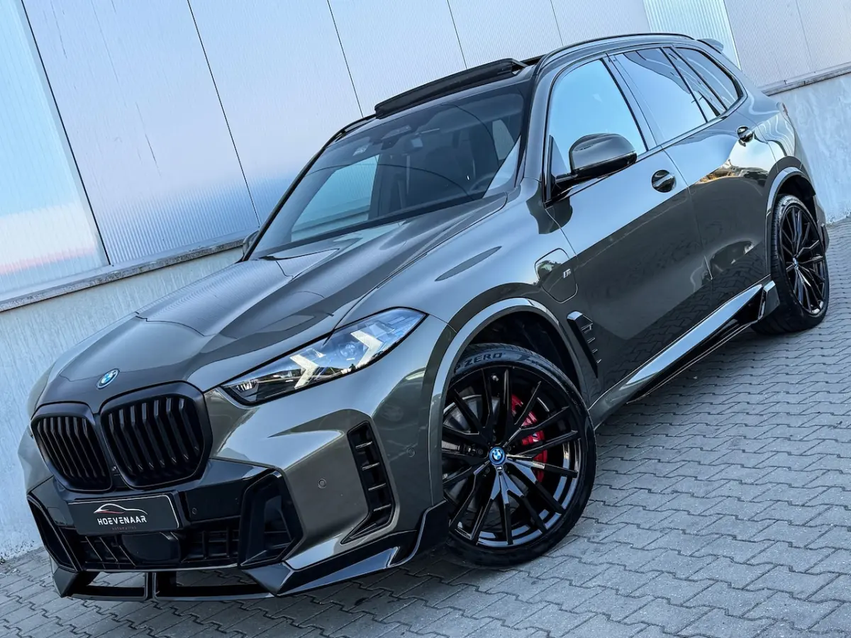 XDrive50e 490Pk M-sport Perfomance Skylounche Carbon H&K Full