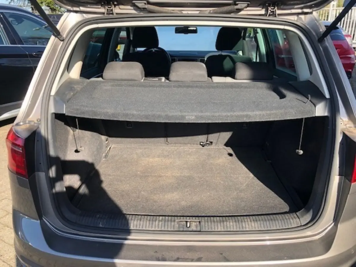 1.0 TSI COMFORTLINE SLECHTS 8750 EURO