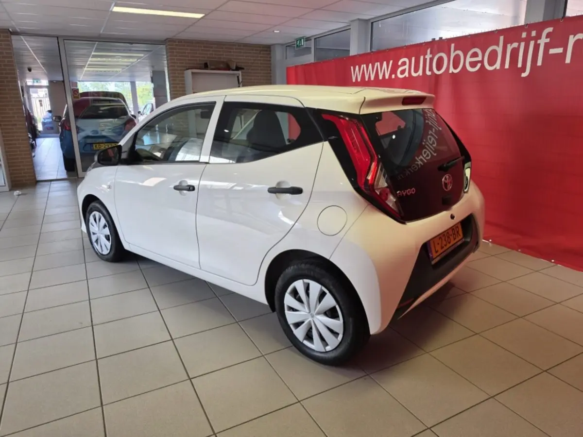 1.0 VVT-i x-fun, Airco, 12 Maanden Bovag garantie