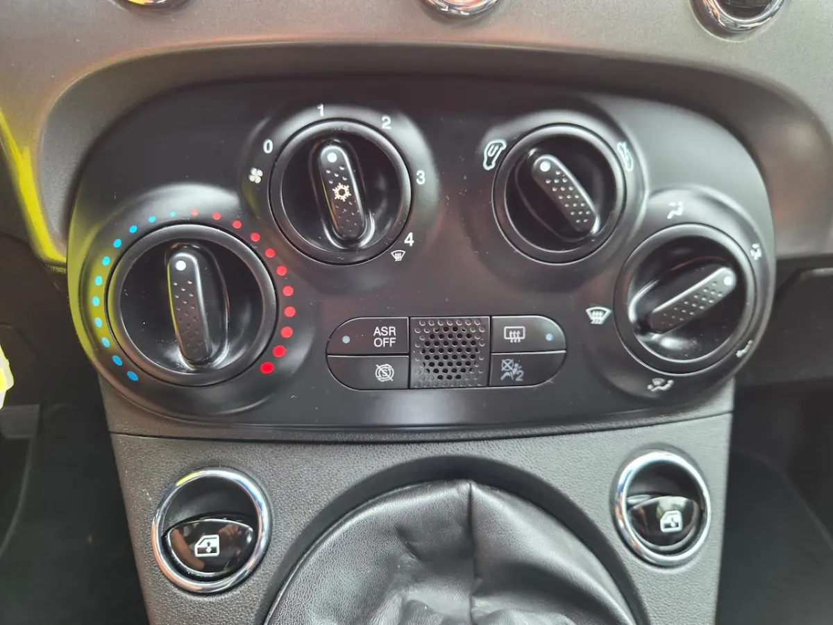0.9 TwinAir Turbo Sport 105 PK | Cabrio