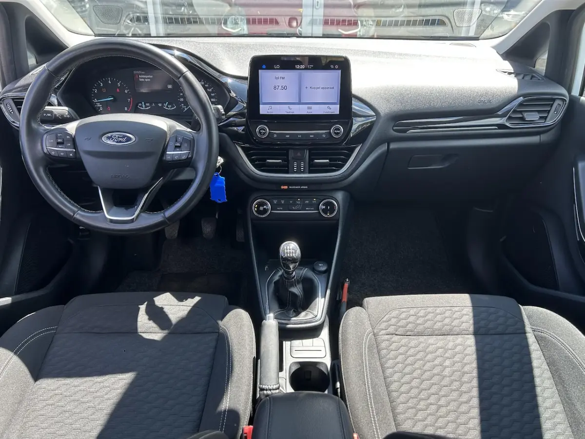 1.0 EcoBoost Hybrid Titanium /cruise control/airco/digitaal dealer onderhouden/nieuwstaat