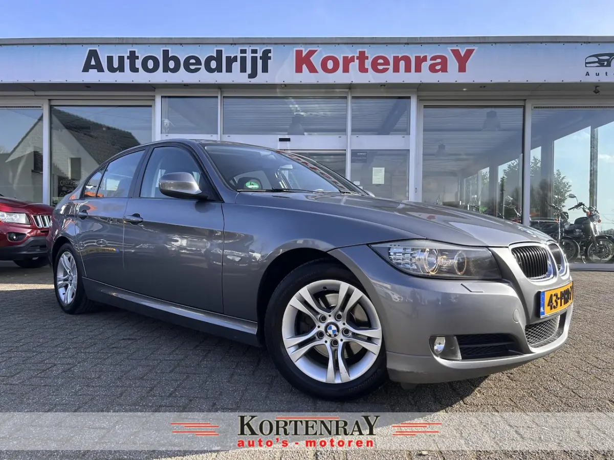 BMW 3-serie 2011 Benzine Handgeschakeld leasen
