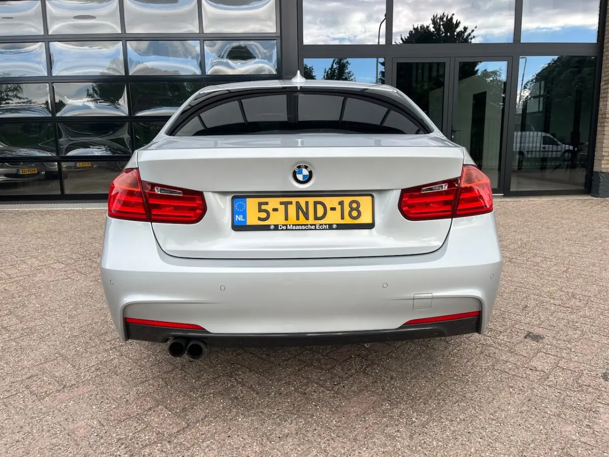 328i, M-Sport, NL Auto, Dealer onderhouden