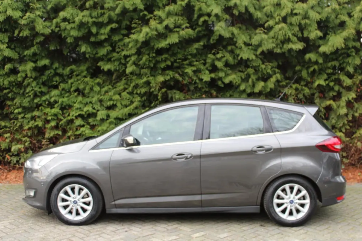 2.0 TDCi Titanium 170PK Automaat | Parkeercamera | Navigatie | Trekhaak | Stuur/stoelverwa