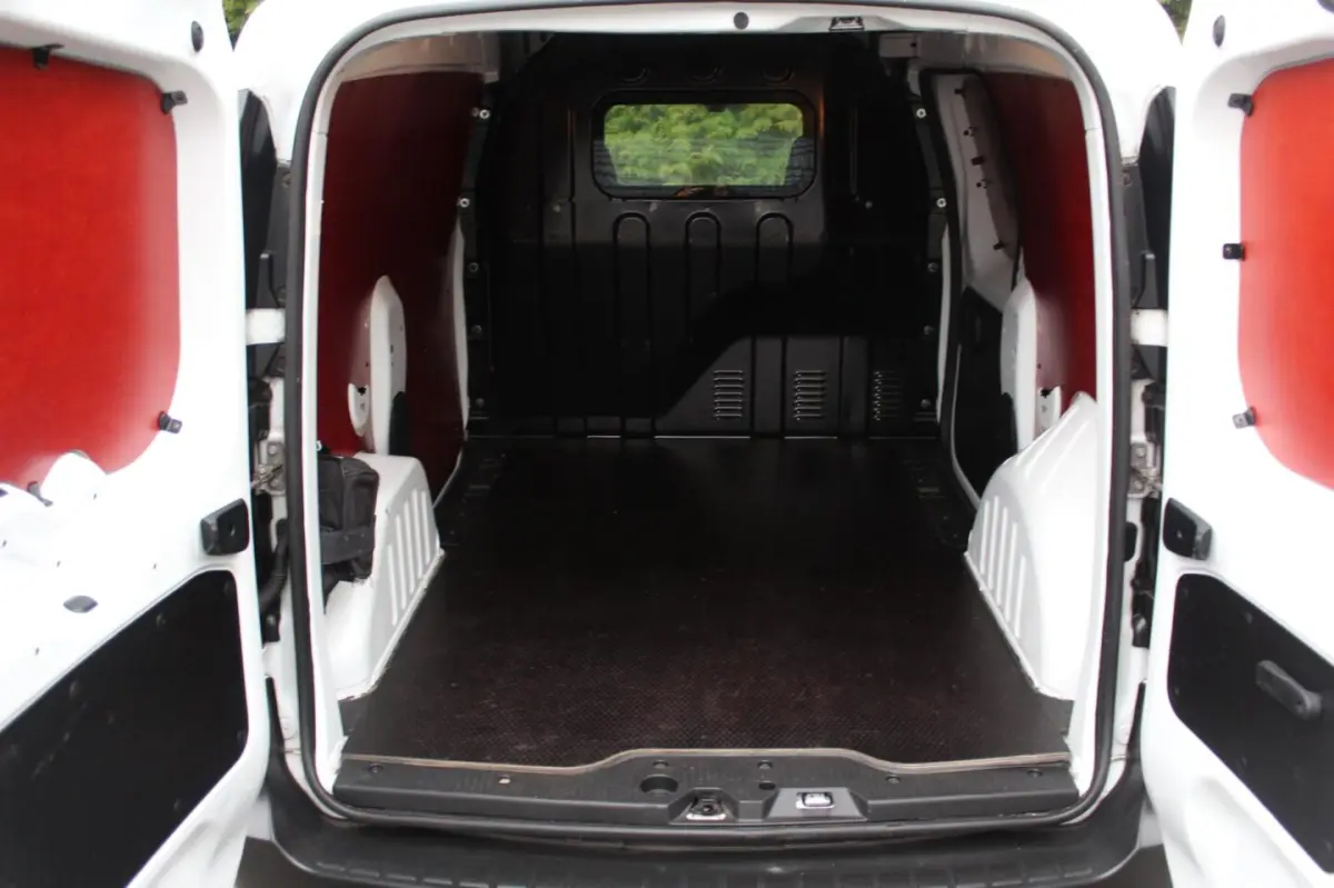 1.5 dCi 75 Comfort 75PK | Airco | Cruise Control | Parkeersensoren | Half-Leder