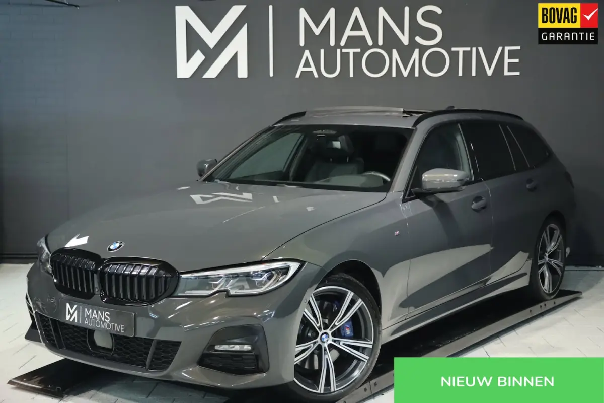 330i xDrive M Sport / PANO / LASER / HUD / MEMORY / 360 / H&K / KEYLESS