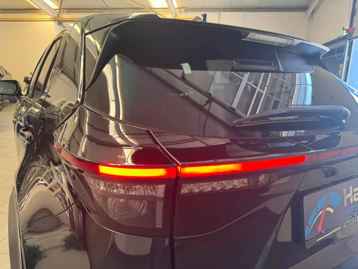 1.5 Hybrid Dynamic / Winterpack/Acc/keyless/Led/Camera/Dealer Oh