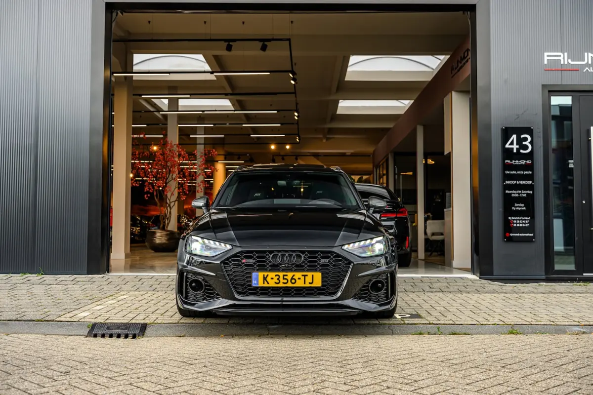 2.9 TFSI RS 4 ABT-S |Keramisch|Pano|530PK|Massage|Head-up|