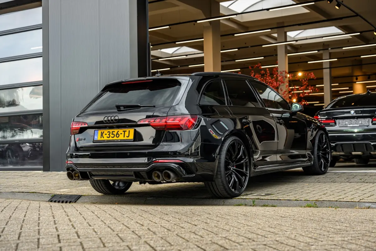 2.9 TFSI RS 4 ABT-S |Keramisch|Pano|530PK|Massage|Head-up|