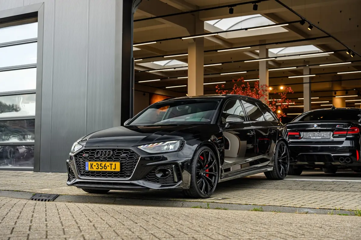2.9 TFSI RS 4 ABT-S |Keramisch|Pano|530PK|Massage|Head-up|