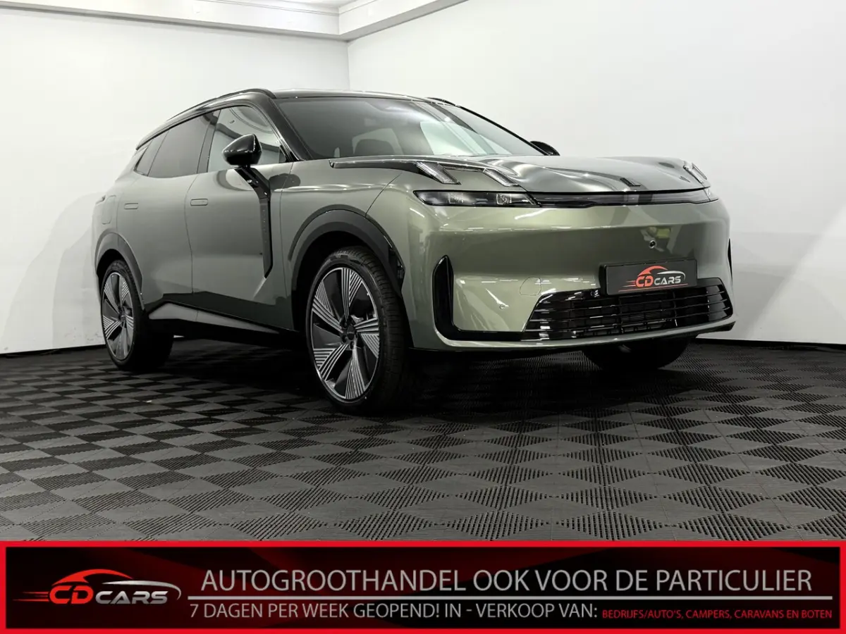 1.5 More Plug-in Panoramadak, Stoelmassage, Stoelventilatie, 360 camera, Harman/Kardon, Le