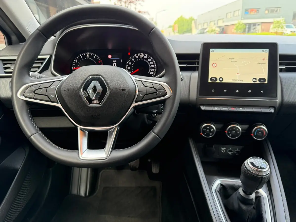 1.0 TCe / Navigatie / Apple CarPlay - Android / 1e Eigenaar / ALL-Season banden / Cruise C