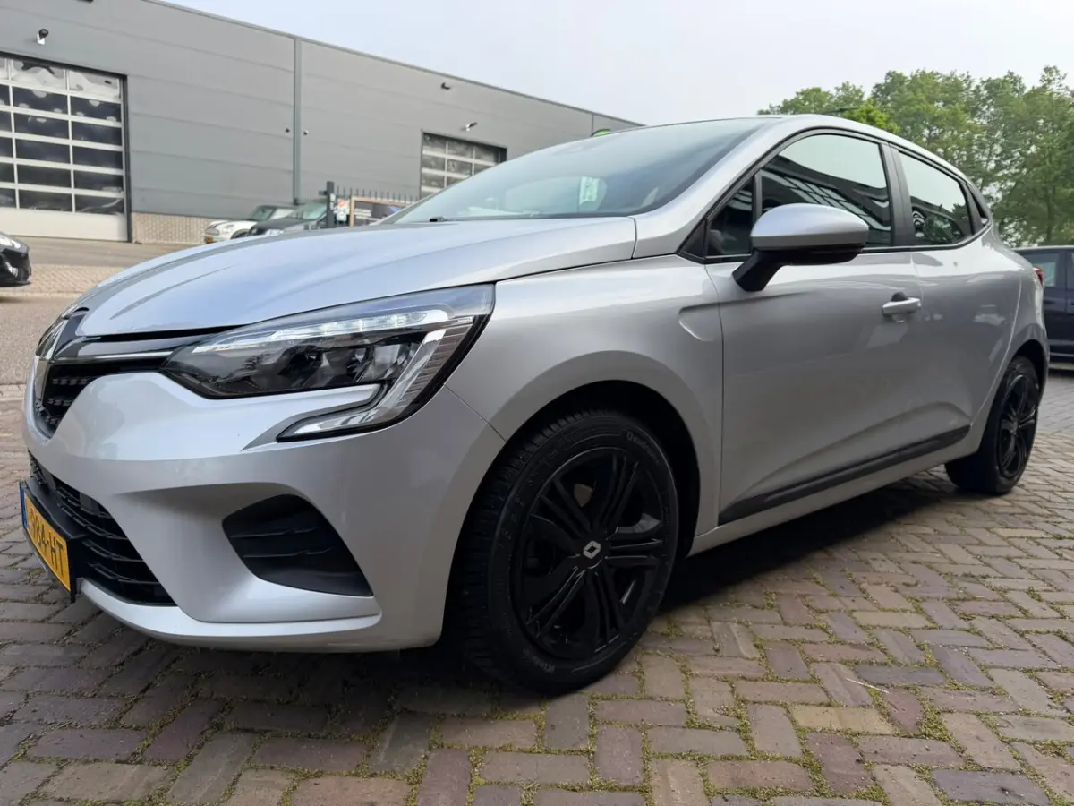 1.0 TCe / Navigatie / Apple CarPlay - Android / 1e Eigenaar / ALL-Season banden / Cruise C