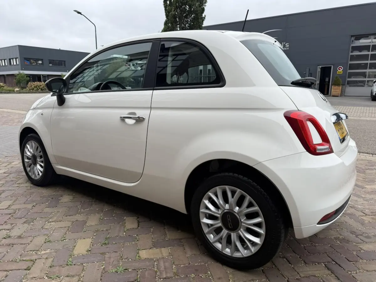 1.2 Young / Navigatie / 4-Cilinders / 1e Eigenaar / Cruise Control / Rekeningen onderhoud