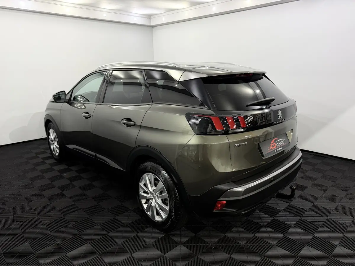 1.2 PureTech AGC PremiÃ¨re Camera, Navi, Apple carplay, Cruise control, Virtual desk, Clima