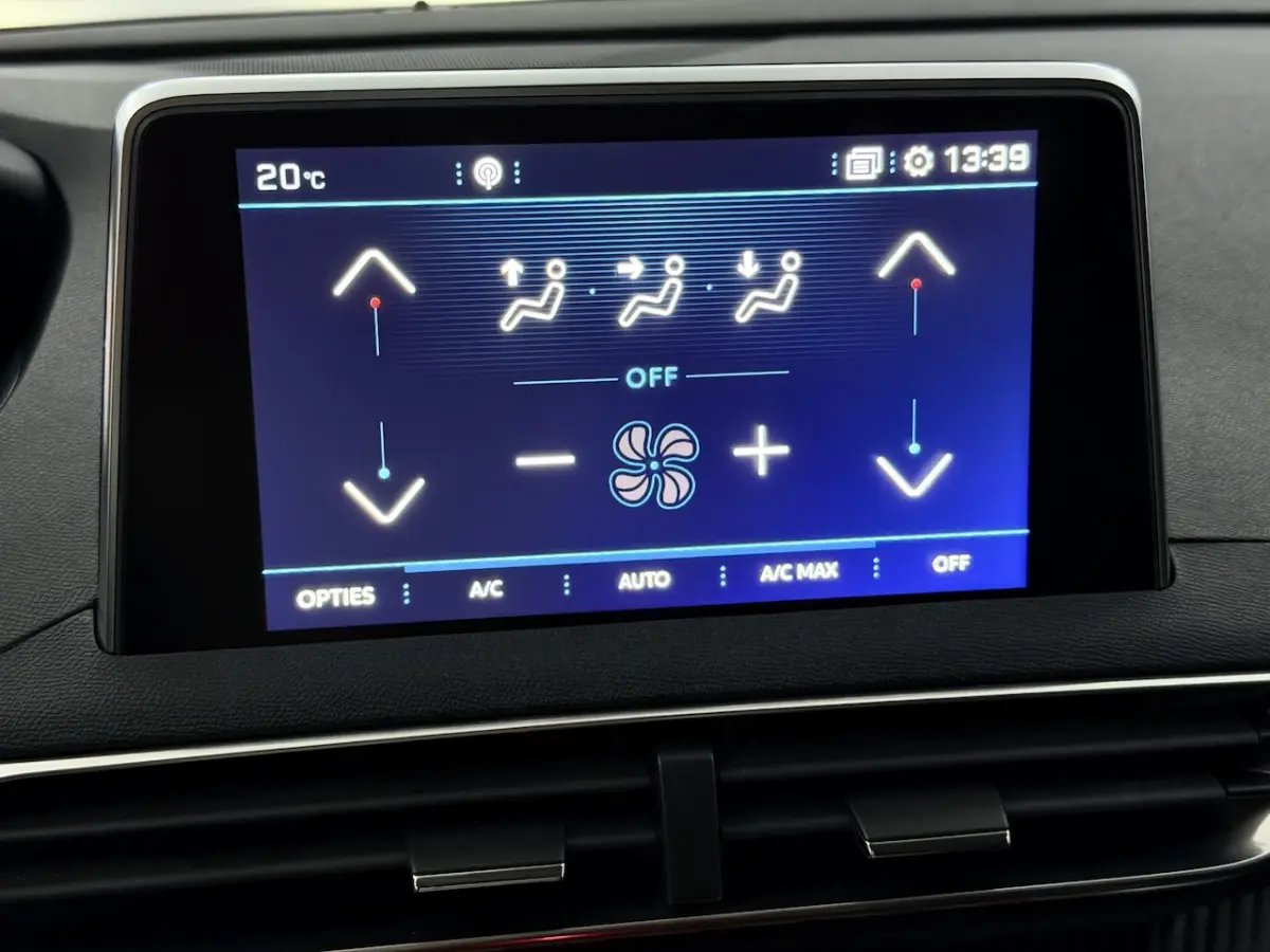 1.2 PureTech AGC PremiÃ¨re Camera, Navi, Apple carplay, Cruise control, Virtual desk, Clima