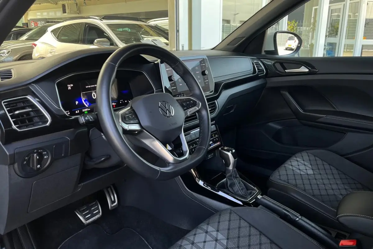 1.5 TSI R-Line Edition | TREKHAAK | CAMERA | ADAPTIVE |