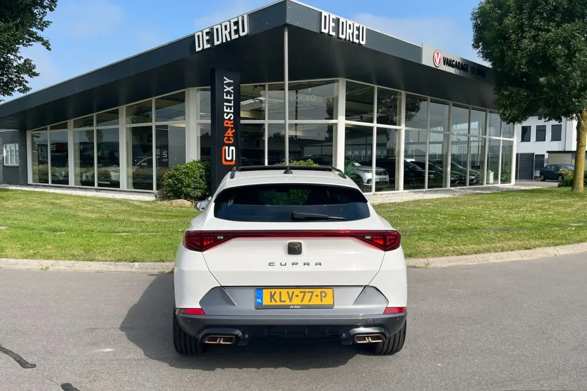 1.4 e-Hybrid VZ 245pk | PANO | SOH 91, 5 % | MEMORY | knop
