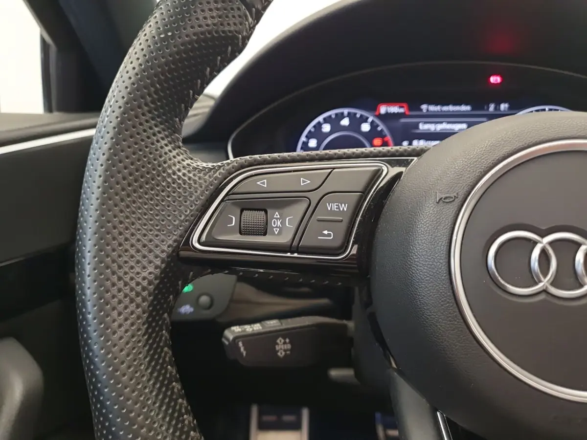 40 TFSI Sport S line black edition Panorama dak, ACC, Camera