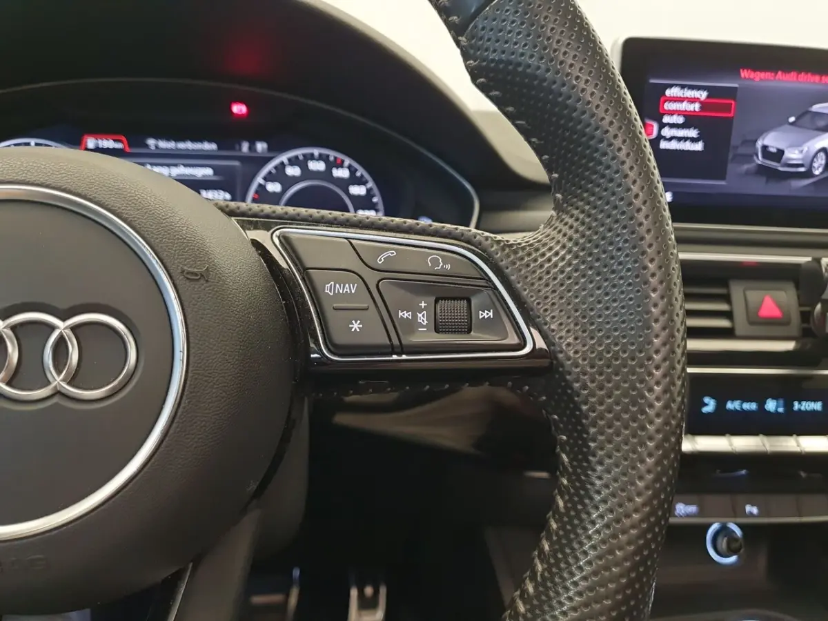 40 TFSI Sport S line black edition Panorama dak, ACC, Camera