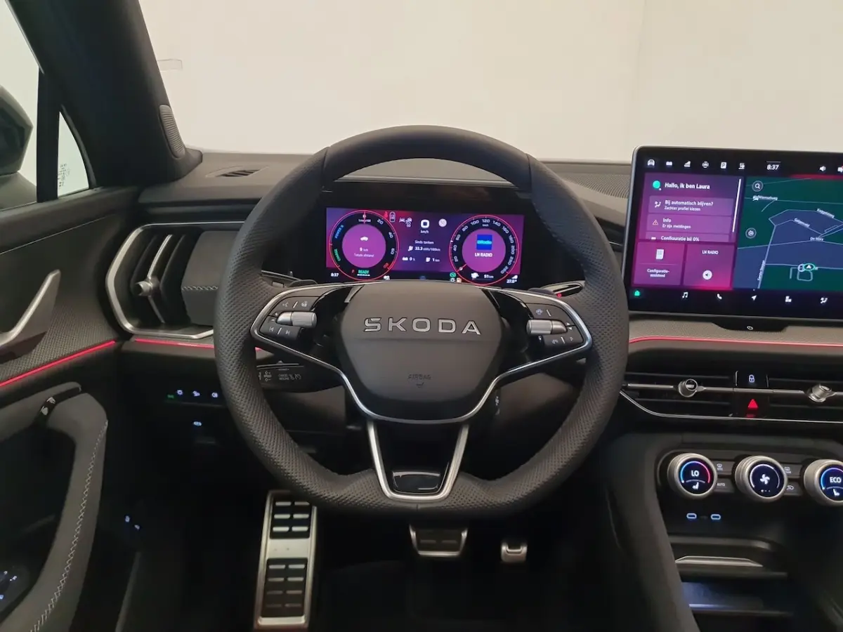 1.5 TSI PHEV DSG/AUT 204pk Sportline Business Wegklapbare Trekhaak, Panoramadak, Winterpak