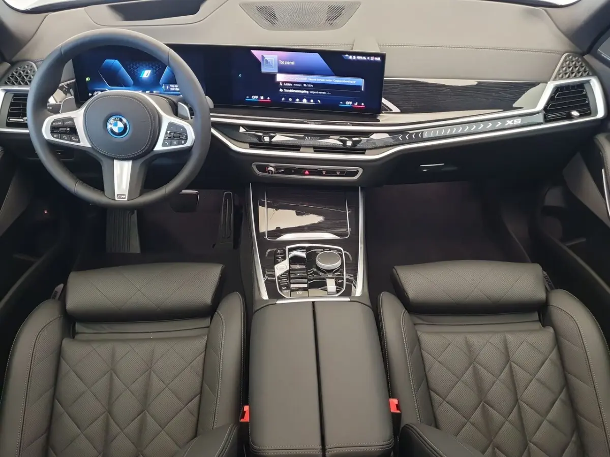 xDrive50e M-Sport Pro Trekhaak, Panoramadak, Soft Close, H/K
