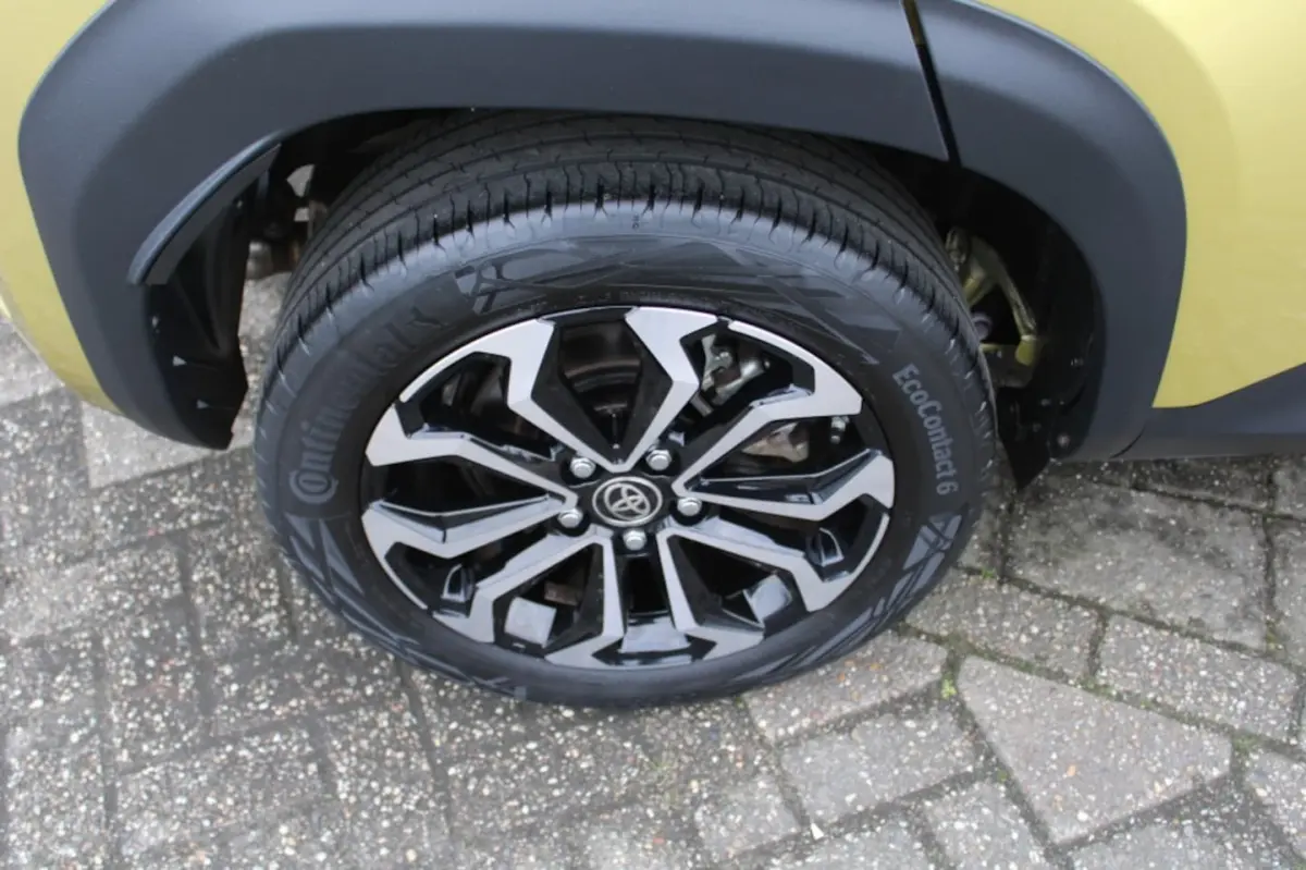 1.5 Hybrid First Edition