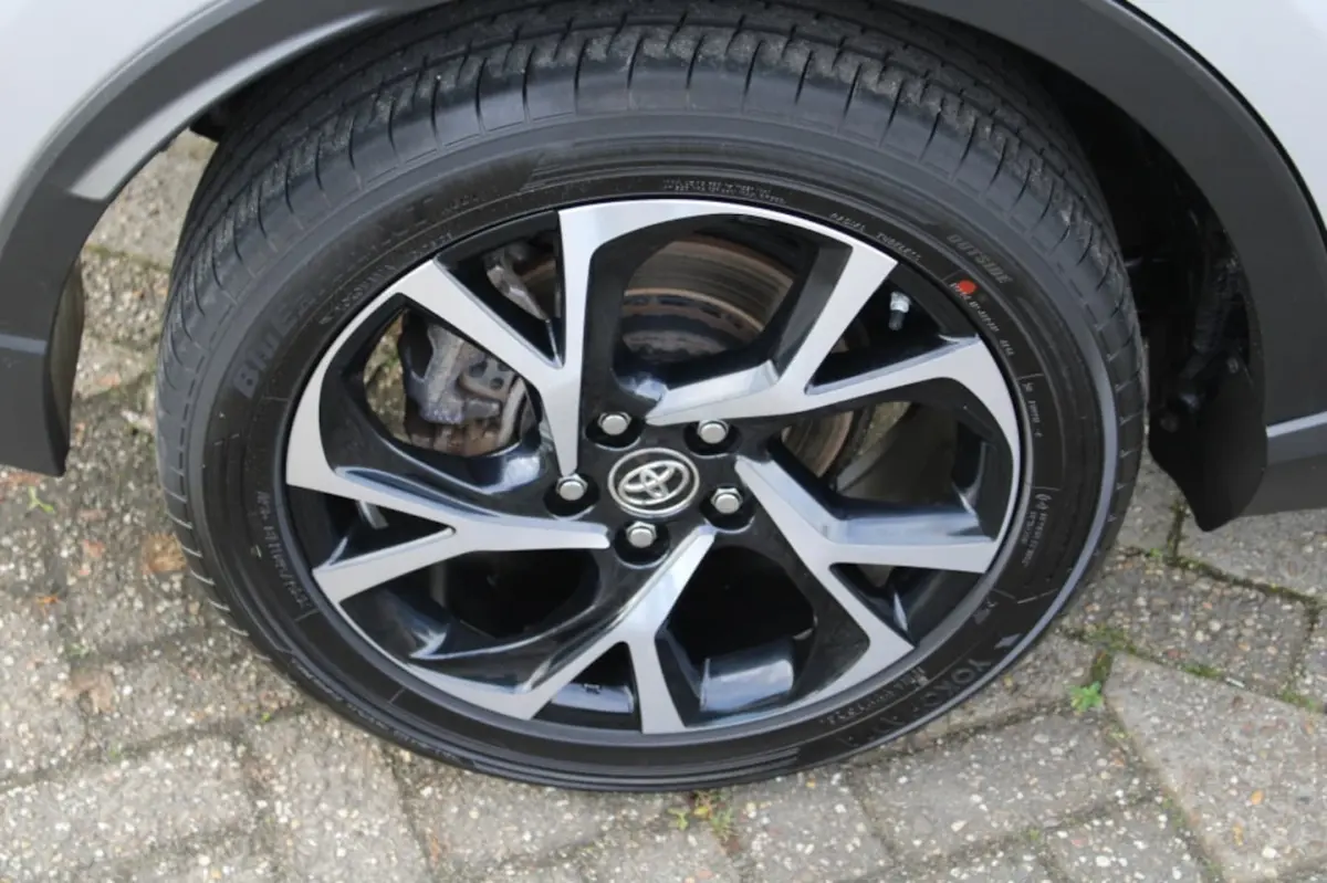 1.8 Hybrid Dynamic