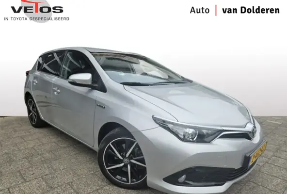 1.8 Hybrid Dynamic Keyless/Pdc
