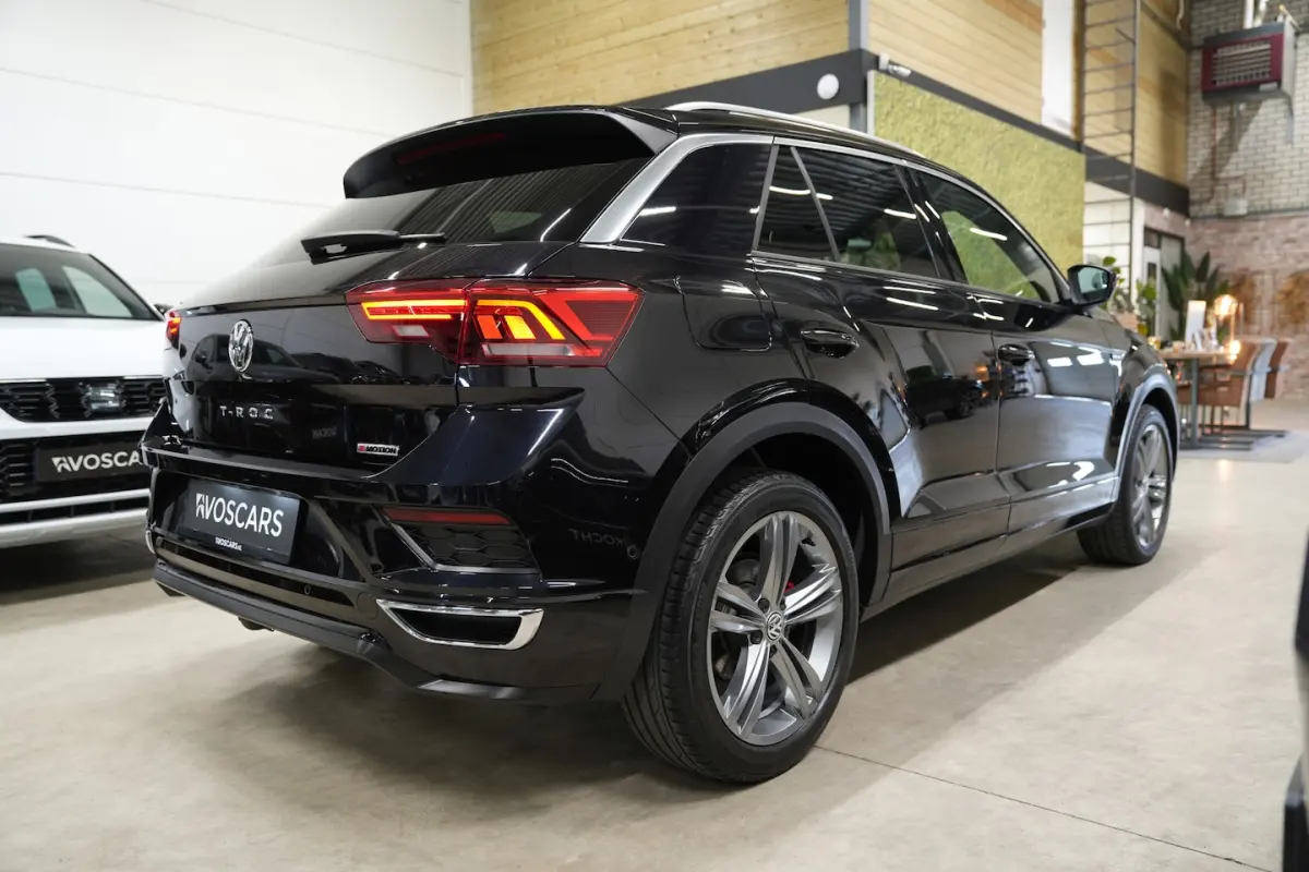 2.0 TSI 4Motion 190PK 2x R-Line * Trekhaak - Camera - Beats - ACC - Blind Spot - App - LED