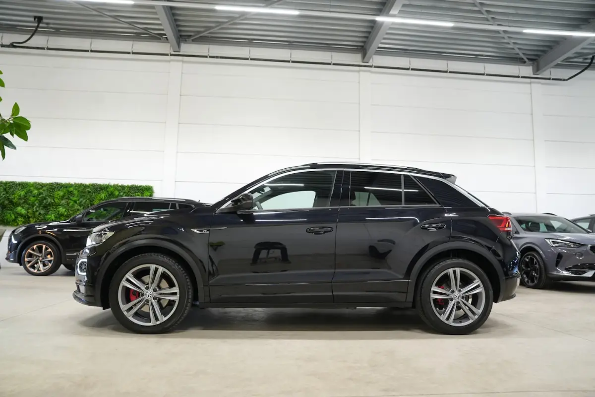 2.0 TSI 4Motion 190PK 2x R-Line * Trekhaak - Camera - Beats - ACC - Blind Spot - App - LED